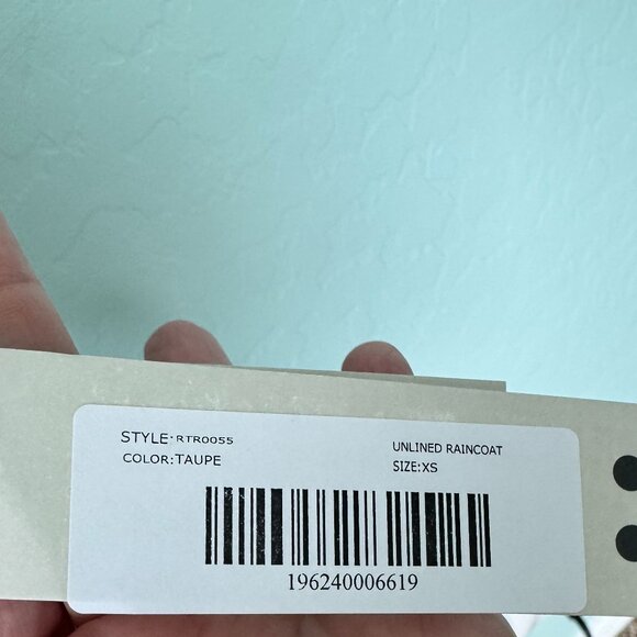 We-AR4 Waterproof Trenchcoat NWT Oversized size XSmall - Picture 6 of 7